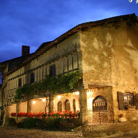 维尤克斯佩鲁日酒店 Pérouges 外观 照片